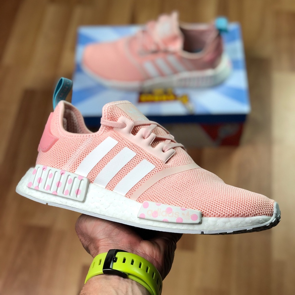 adidas Women's Light Pink and White Athletic Sneakers - Picture 13 of 13